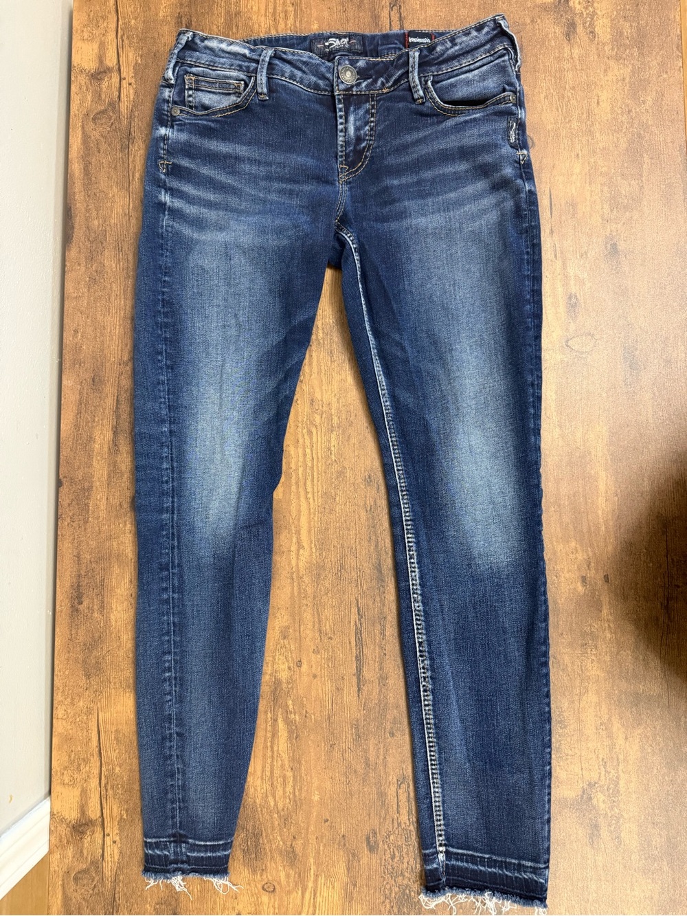 Silver Jeans Tuesday Low Skinny Jeans in Dark Blue Fade Women's W29/L29